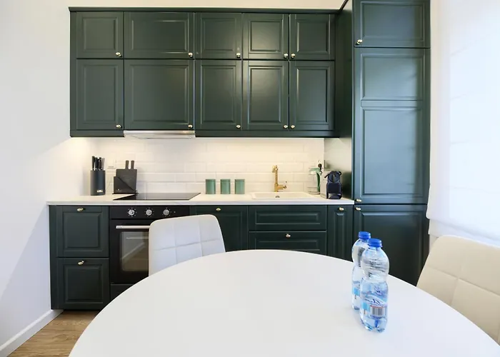 아파트 Aboutartapartments - 3840 *