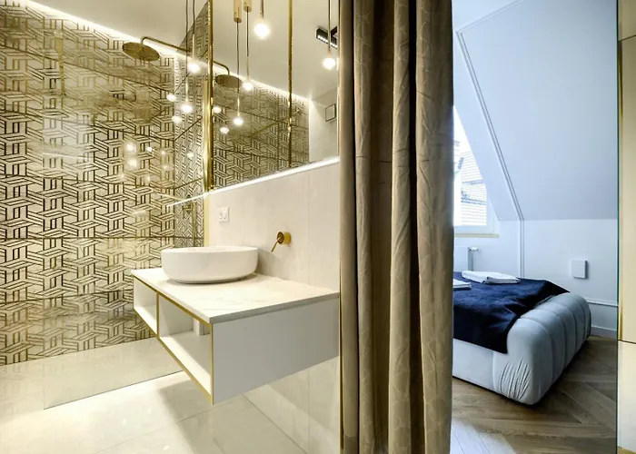 Aboutartapartments - 3840 아파트