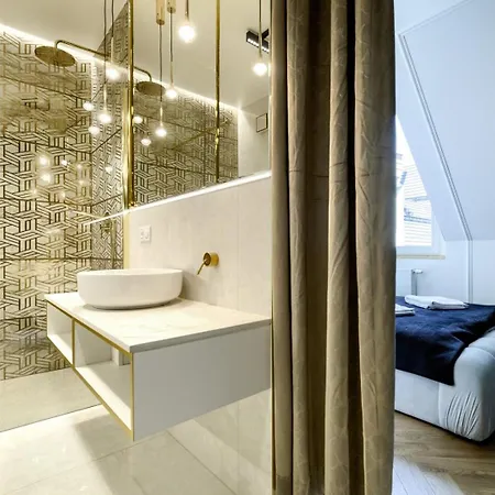 Aboutartapartments - 3840 アパート